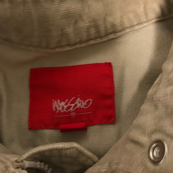 Women’s Jacket - Picture 5 of 5